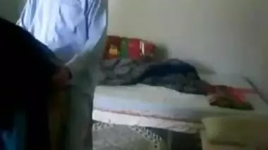 Desi paki teen secretly fucked by kaamwala naukar