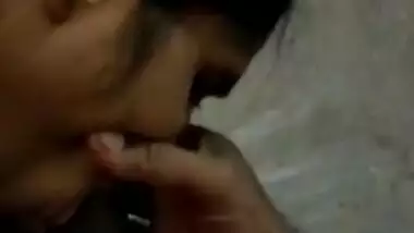 Hot Desi Gf blowjob vdo