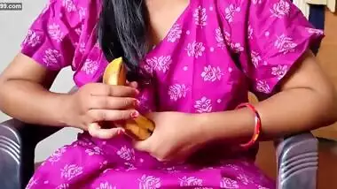 Hot Indian Sex Teacher on Cam Hindi voice