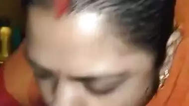 Desi sexy aunty suck her devar dick