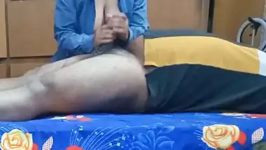 Indian sexy college girl gives blowjob to her boyfriend update
