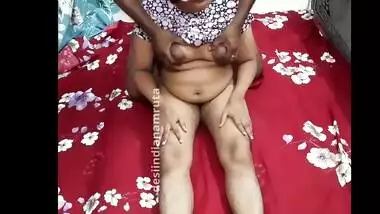 Amruta Indian Desi Hot Boob Bhabhi Gets Tight Wet Pussy Finger, Boob Press By Her Boyfriend And Does Hand Job