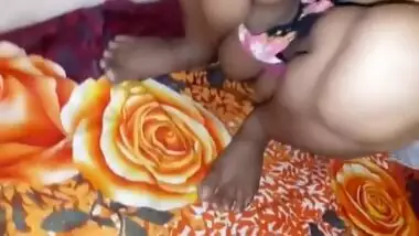 Indian Desi Bhabhi In Indian Brother Fucking Sister When Sister Alone Home