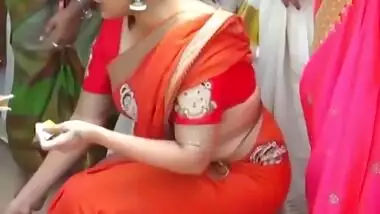 Gayathri Raghuram Sexy Hips