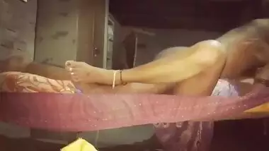 Dost ki maa ke saath choda chodi sex video