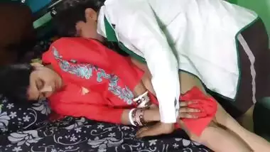 Horny Bihari Bhabhi fucking with her husband’s friend