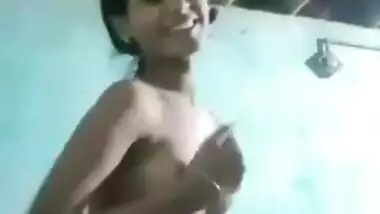 Indian Cute Girl Nude Dancing On YAAD priya Ki Ane Lage Song