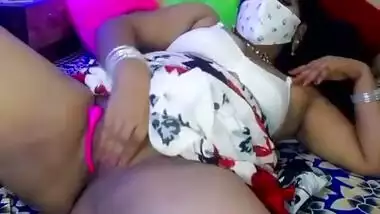 Today Exclusive- Super Horny Desi Bhabhi Showing Her Big Boobs And Ass On Cam Show Part 6