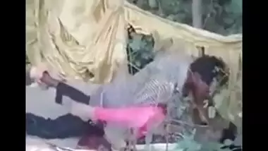 Bhopal desi prostitute fucked on roadside by truck driver