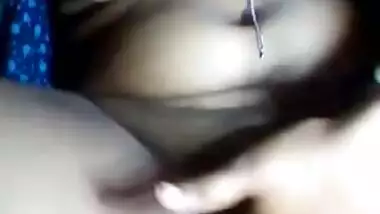 Indian woman exposes her XXX nipples on camera and masturbates sex twat