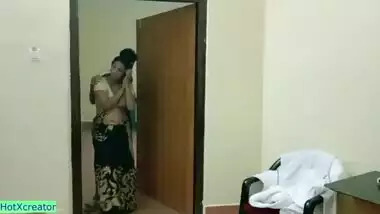 Indian hot bhabhi amazing XXX sex for 500 Rupee!! Hindi sex