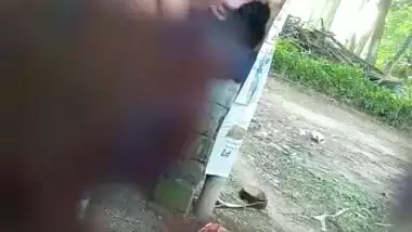 Bus stop sex video of Bangladeshi lovers