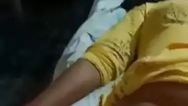 Beautiful Malayali aunty captured nude on cam