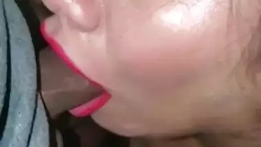 Beautiful bhbai sucking husband cock