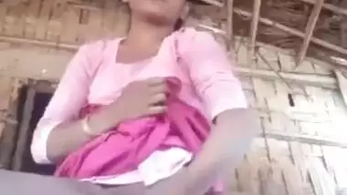 Desi village girl fingering video