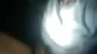 Hot XXX selfie of Desi MILF rubbing her cute pussy in the darkness