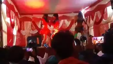 Indian very hot stage dance