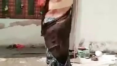 Desi vigo aunty part 1