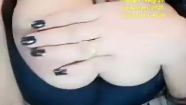 Indian Hot College Babe Show Her Figure On Live