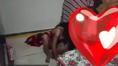 Sexy Bhabhi Blowjob And Fucked