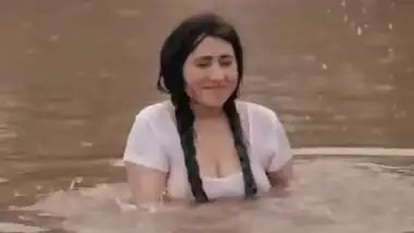 Desi sexy bhabi boobs varble