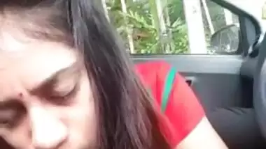 Tamil Girl BJ in the Car