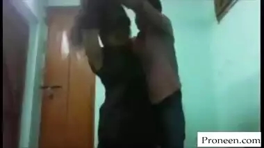 Pune mai cousin sister se chut chudai ka best incest porn video