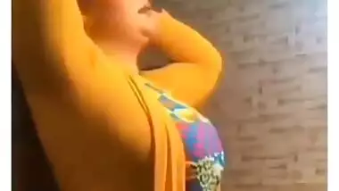 Desi dewar recording her bhabhi while she dress up