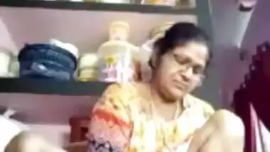 Mature aunty live mature pussy show video