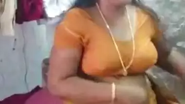 Sexmo Ies - Cheating desi chubby aunty in saree strip for boyfriend indian sex video