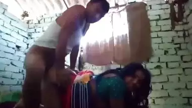 Sunny Leone Xxx Sex Blue Video Choda Chodi Direct - Village couple fucking hard indian sex video