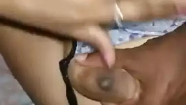 Tamil Desi girl shows off pussy to XXX lover who has sex on camera