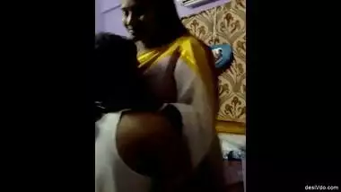 Awesome Tamil aunty having big butts fucked by young boy