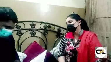 Nik69 Com - Pakistani bhabhi illicit sex with boss indian sex video