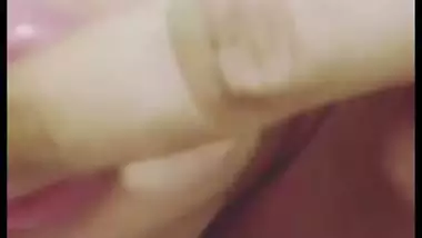 Bangladeshi cuckold husband sharing wife viral sex MMS