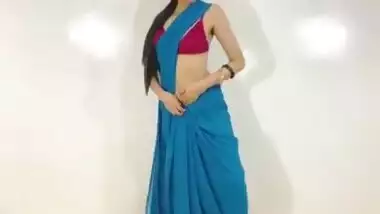 Rani Bhabhi taking showing boobs and her sexy figure to Devar, Join Our Telegram Channel:- @Ranisex77