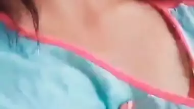 Cute Tamil Bhabhi Boobs Show