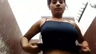 Desi sexy girl big boobs