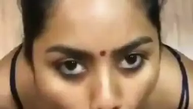 Indian sexy bhabi suck her devar dick