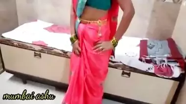 Desi Hot Malkin Ki Khujal Mitayi Nokar Ne Bad Pe