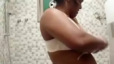 Tamil aunty wearing clothes after bathing