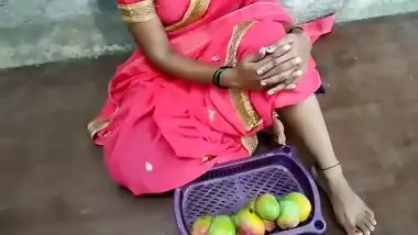 Indian poor girl selling a mango and hard fucking 