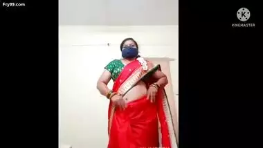 Marathi Divya aunty in Red saree Sexy look