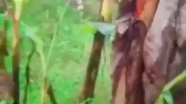 Telugu couple fucks outdoors in the desi sex MMS