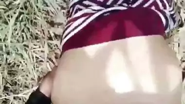 Hot outdoor desi xxx scene of a GF getting cum facialized
