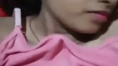 380px x 214px - Desi girl shows her boobs and pussy indian sex video