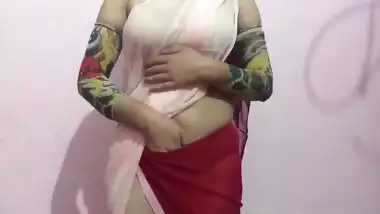 Seductive busty MILF nude for son in law - Private Indian XXX sex