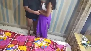 Desi big boob bhbai hotel room romance