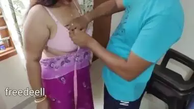 Desisixvido - Tailor fucking hot indian women at his shop hindi video indian sex video