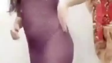 HOT DESI SELLER BABE SEXY DANCE